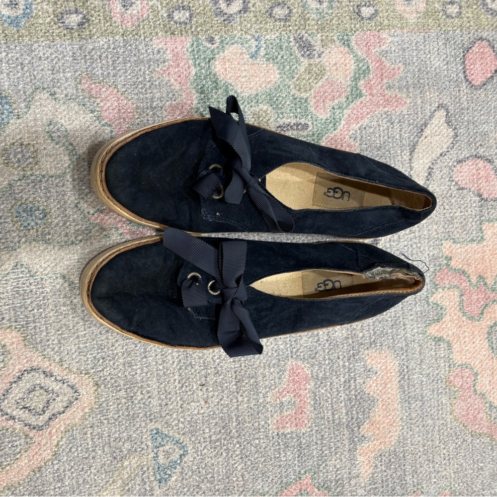 Ugg Navy Bow Shoes